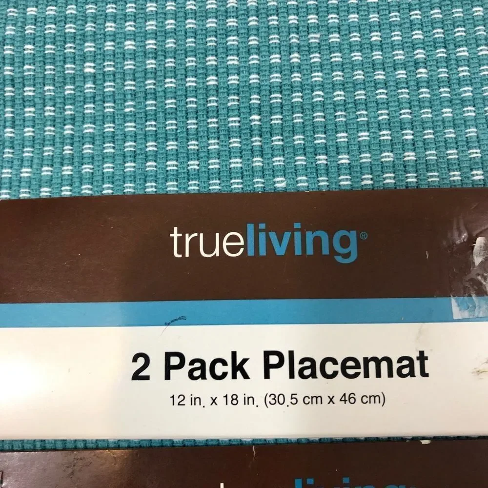 2 Packs of‎ Brand New Placemats- two per pack Blue